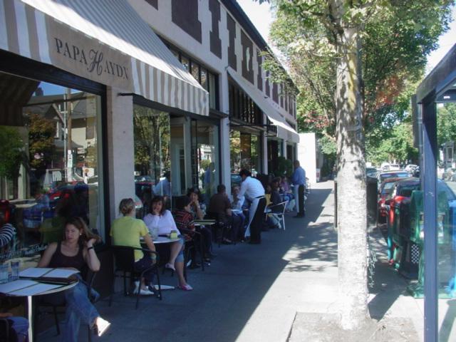 Portland International Guesthouse Exterior photo